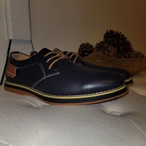 Men's casual shoes